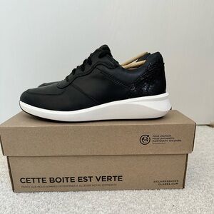 New in box - Clarks black leather sneaker shoes. Size 8.